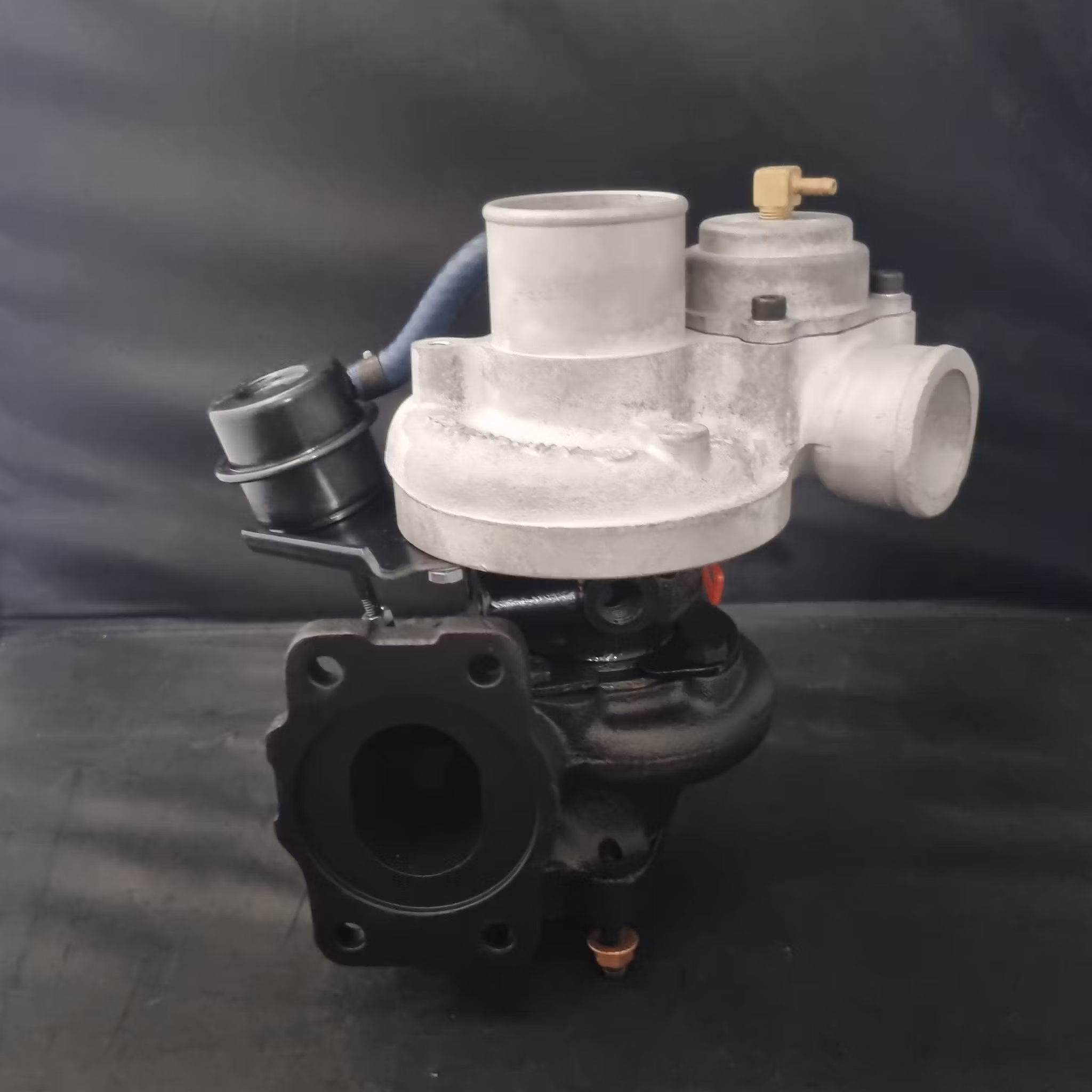 465169-5001S / 465169-5003S Garrett TB2543 Originalnummer : 5003712, 3517642 , 8603518  ( Renovering utav din befintliga turbo )