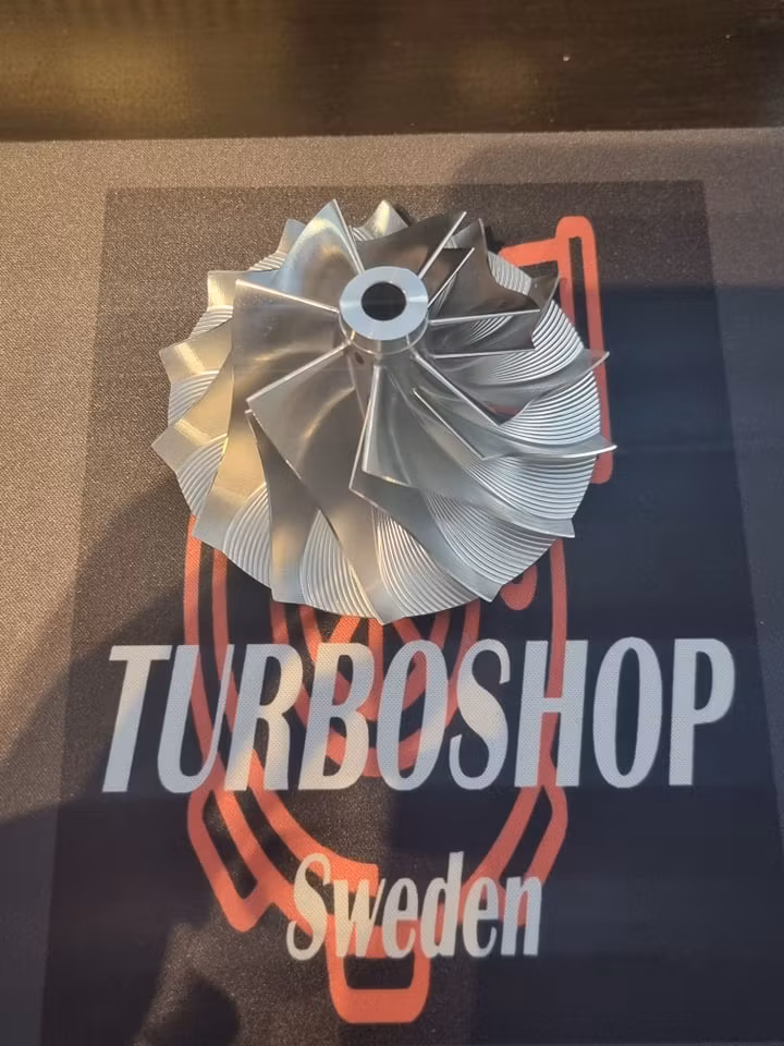 Volvo Penta komplett byteskit X2 med turbo 861260 / 53269886497 avgasknä, avgasklämma & packningssats (Billet upgrade) (Bytesturbo) (Rostfri hylsa)