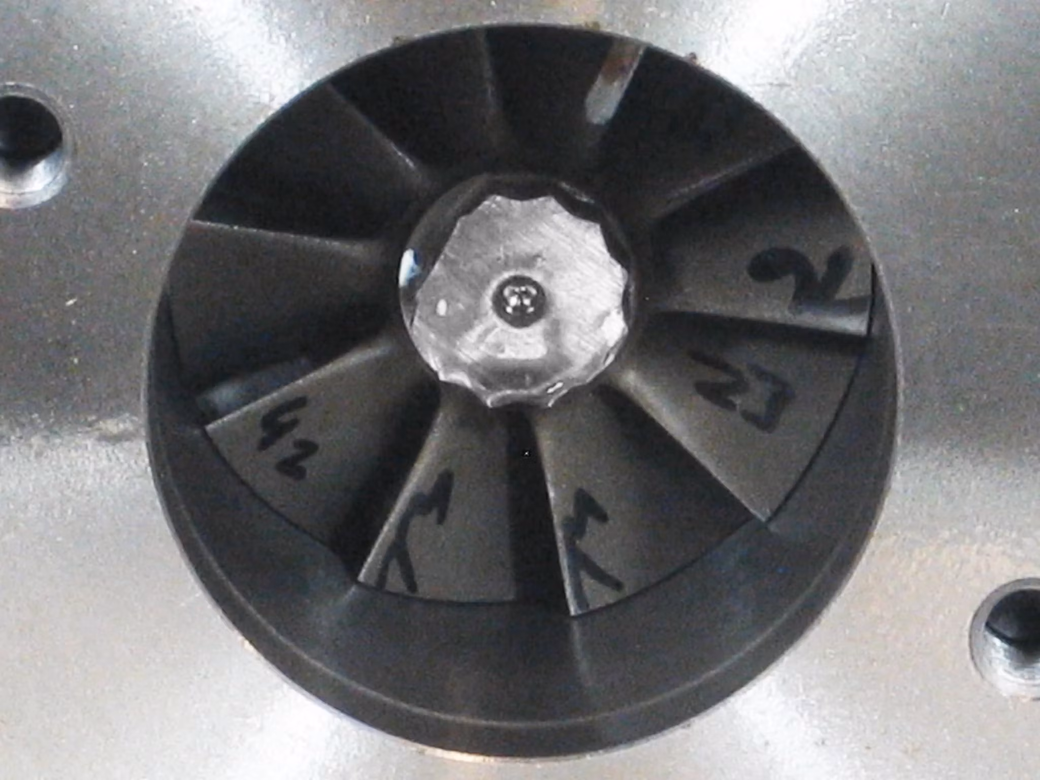 318706 - Renoverad originalturbo BorgWarner Turbo Deutz Volvo-Penta BF6M2012C ( Bytesturbo )