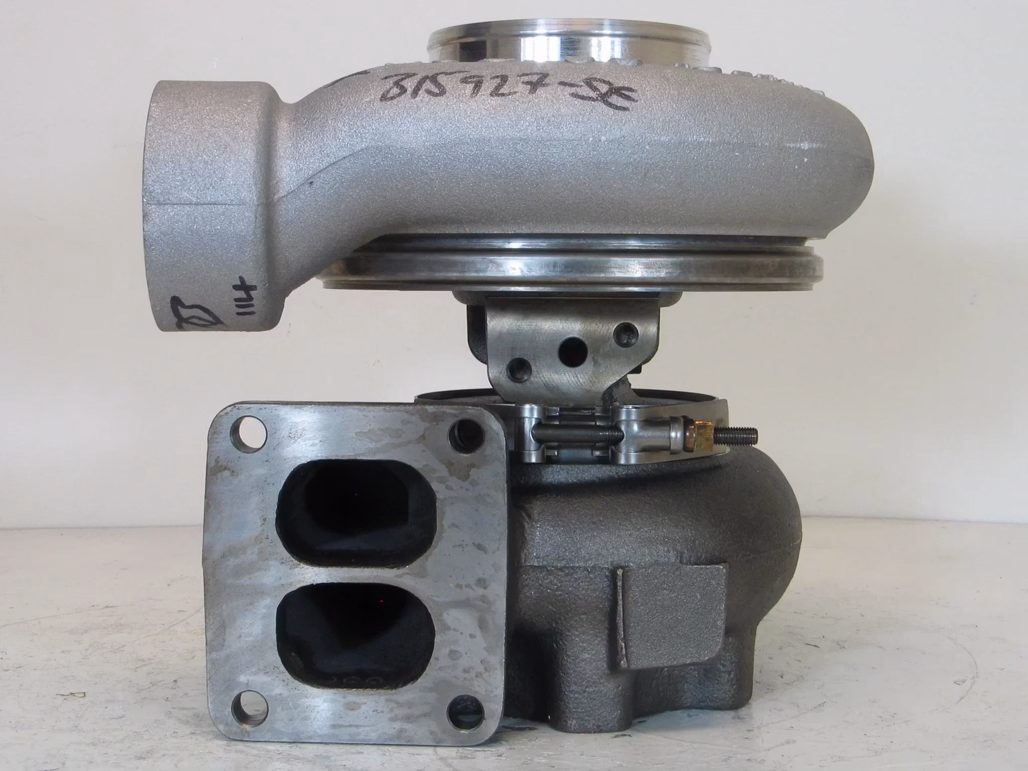 315953 - Renovering utav er turbo - BorgWarner S3B Turbo Volvo Penta Forklift Truck TWD1030ME Engine