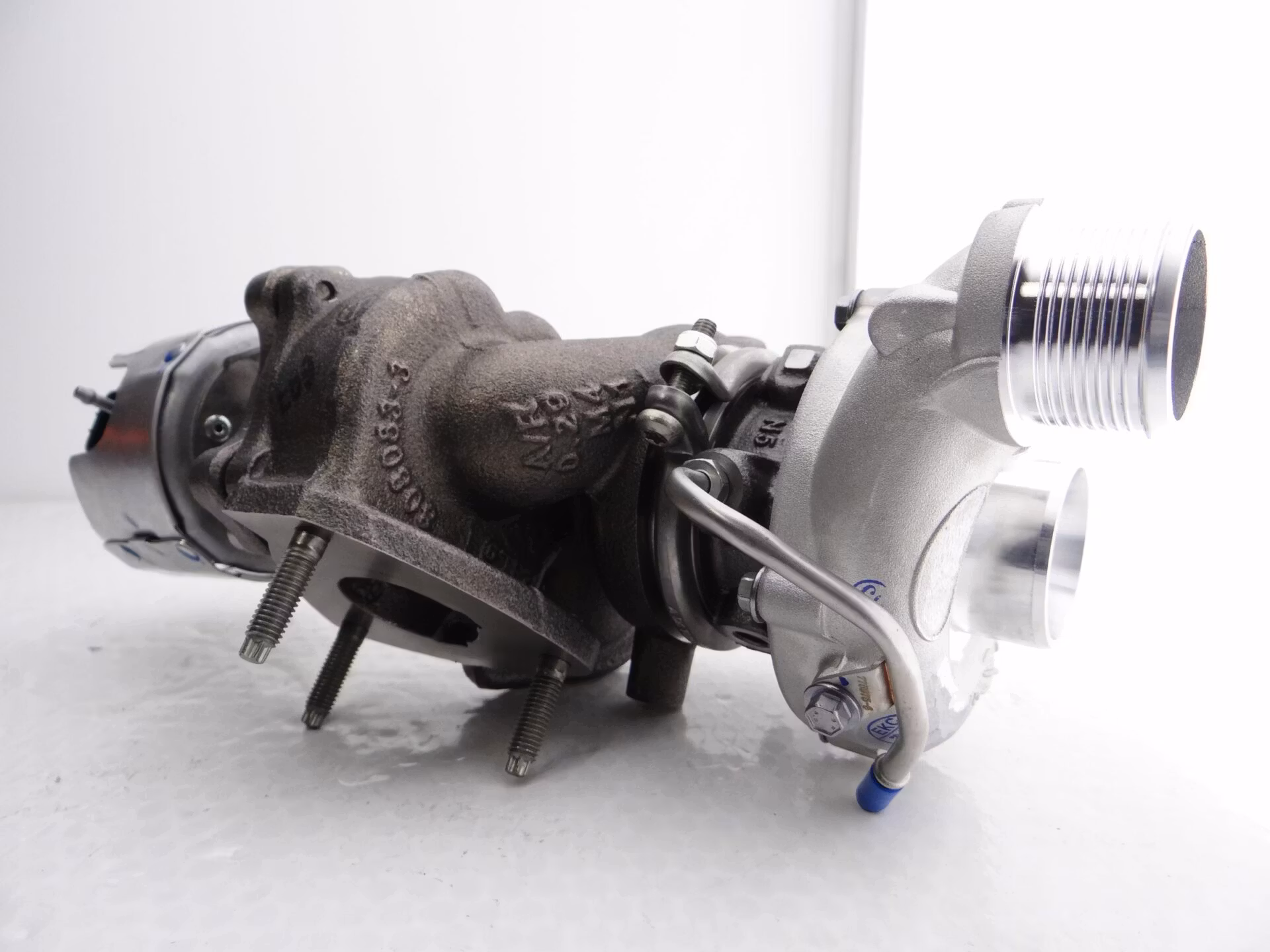 824756-5006S  Renoverad original Garrett turbo OEM : FPLA-6K682-CC LR116631 LR092675 Bytesturbo