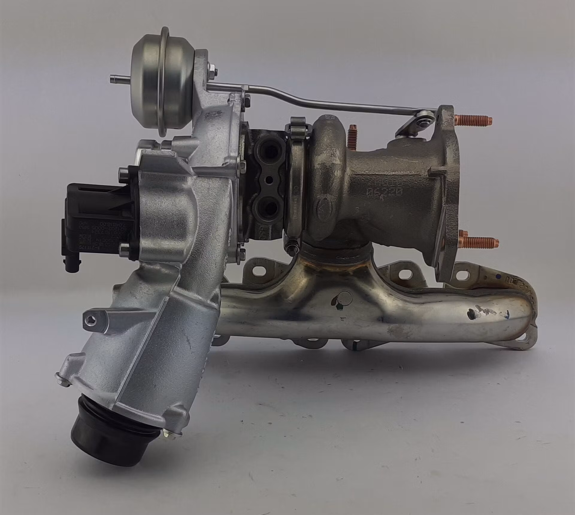 9V104 - IHI renoverad originalturbo OEM : A2700900080,A2700902780,A270090278080,A2700902280,AL0067 ( Bytesturbo )
