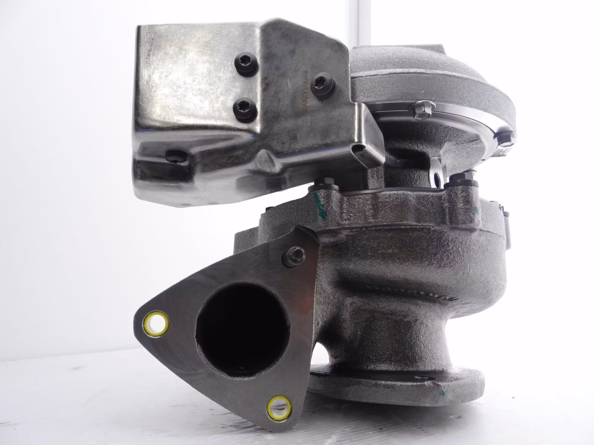 889938-5003W Garrett GTD1449VKZ  Renoverad bytesturbo  : 2.2L Duratorq bensin OEM : 2420481 ( Storsäljare )