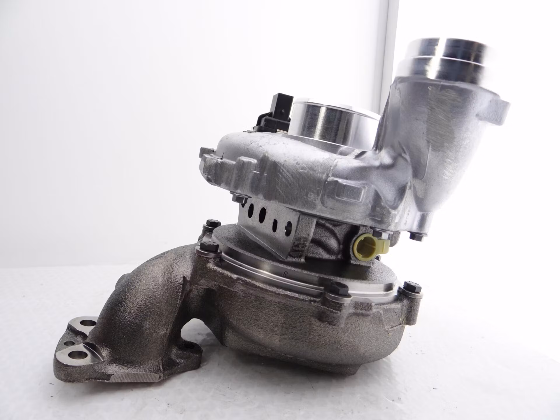 826830-5004S Garrett GTB2060VKLR Renoverad originalturbo OEM : A6420902386 ( Bytesturbo )
