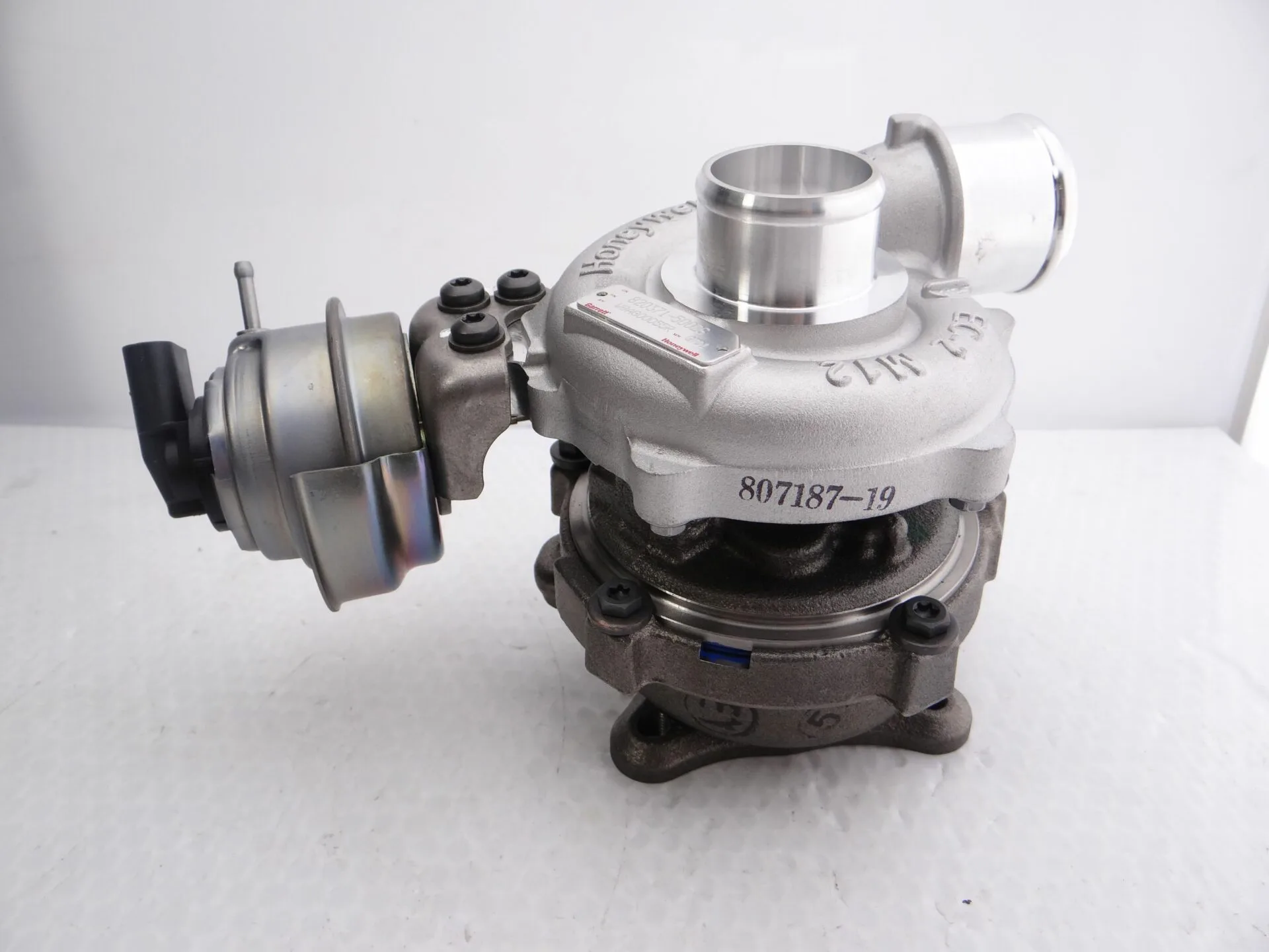 820371-9002S - Garrett reman originalturbo : 18900RZ0G021M2 ( Bytesturbo )