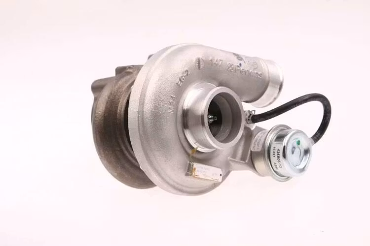 711736-5001S Fabriksny original turbo ifrån Garrett till  OEM : 2674A200 Motorkod : T4.40