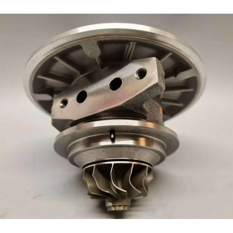 1102-015-954 Melett Centrumdel / Chra till 786997-5001S Vatten + oljekyld. ! Gt1546JS