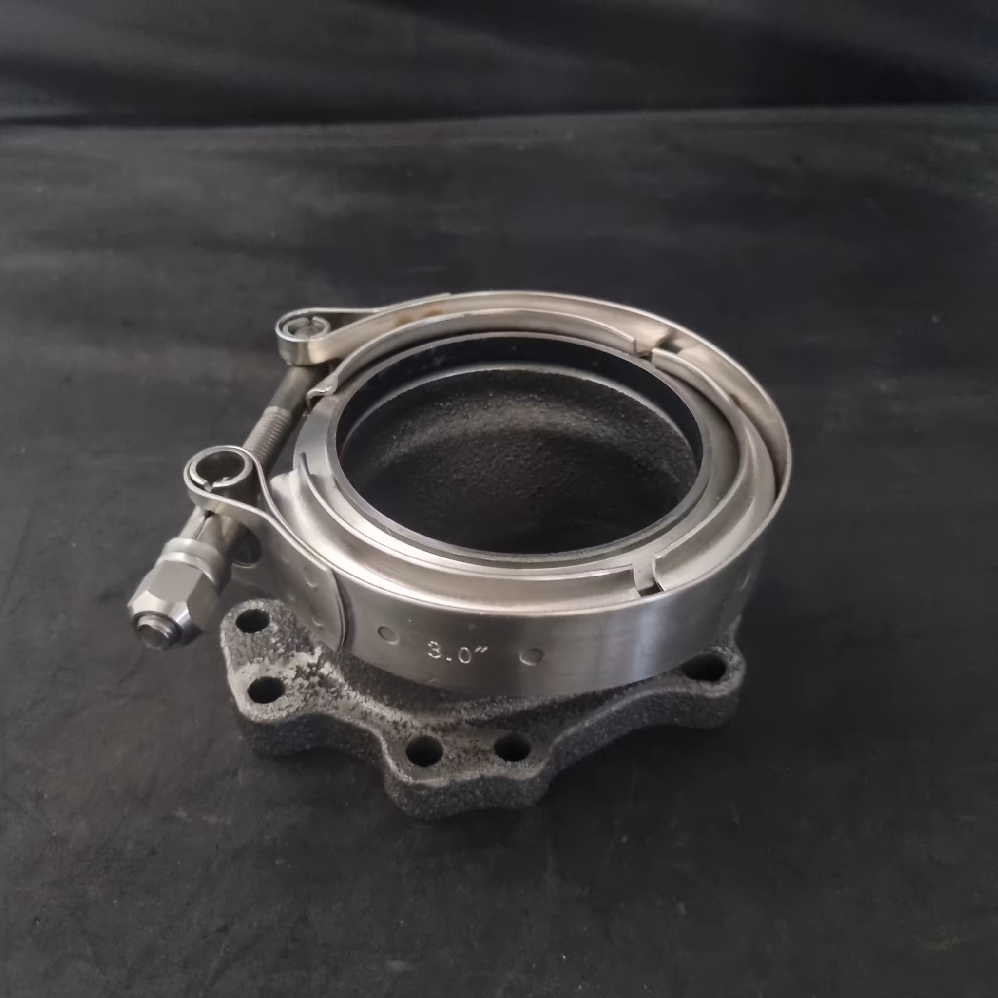 Garrett 5-bult utlopp till 3" V-band adapter GT25 GT28 GT29 GT30 ( Gamla ) GBC series