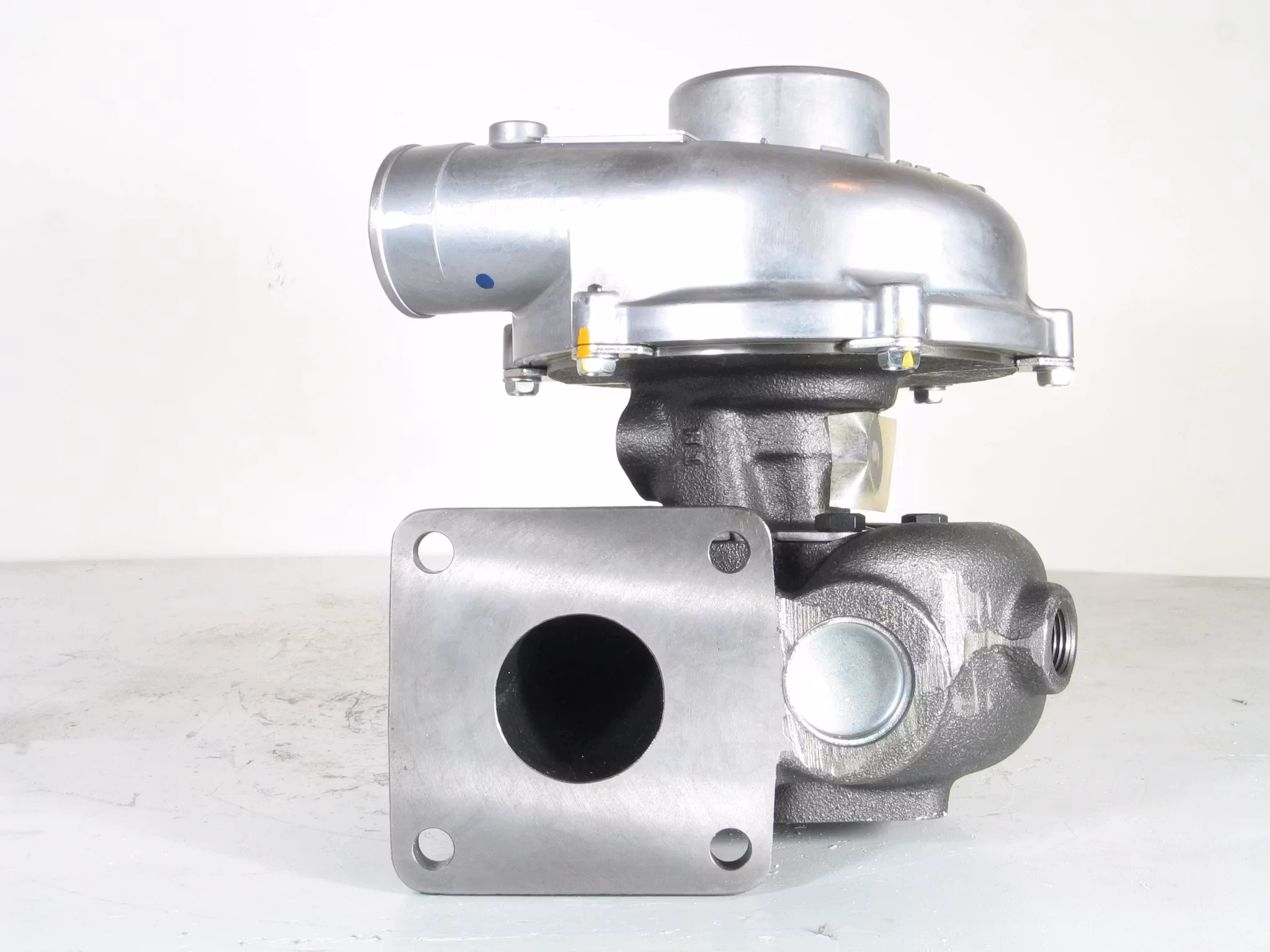 MYBF IHI fabriksny original turbo. Oem nummer : 119172-18010, 11917218010, 119172-18011, 11917218011 ( Bytesturbo )