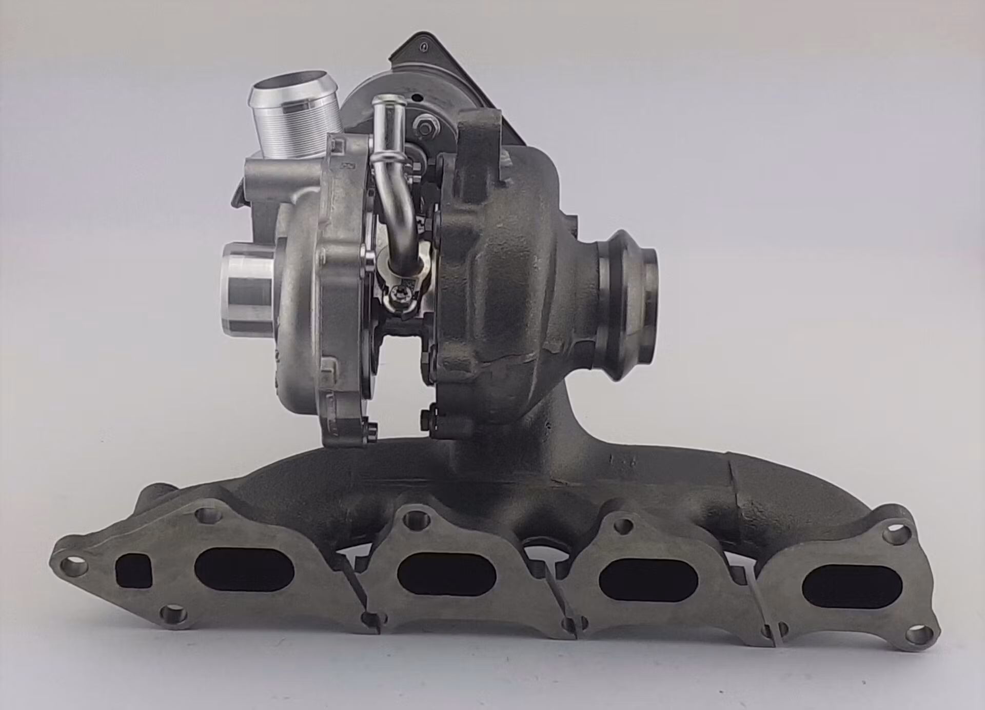 53039880521 BorgWarner fabriksny  turbo till Citroen / Peugeot  ( Bytesturbo )