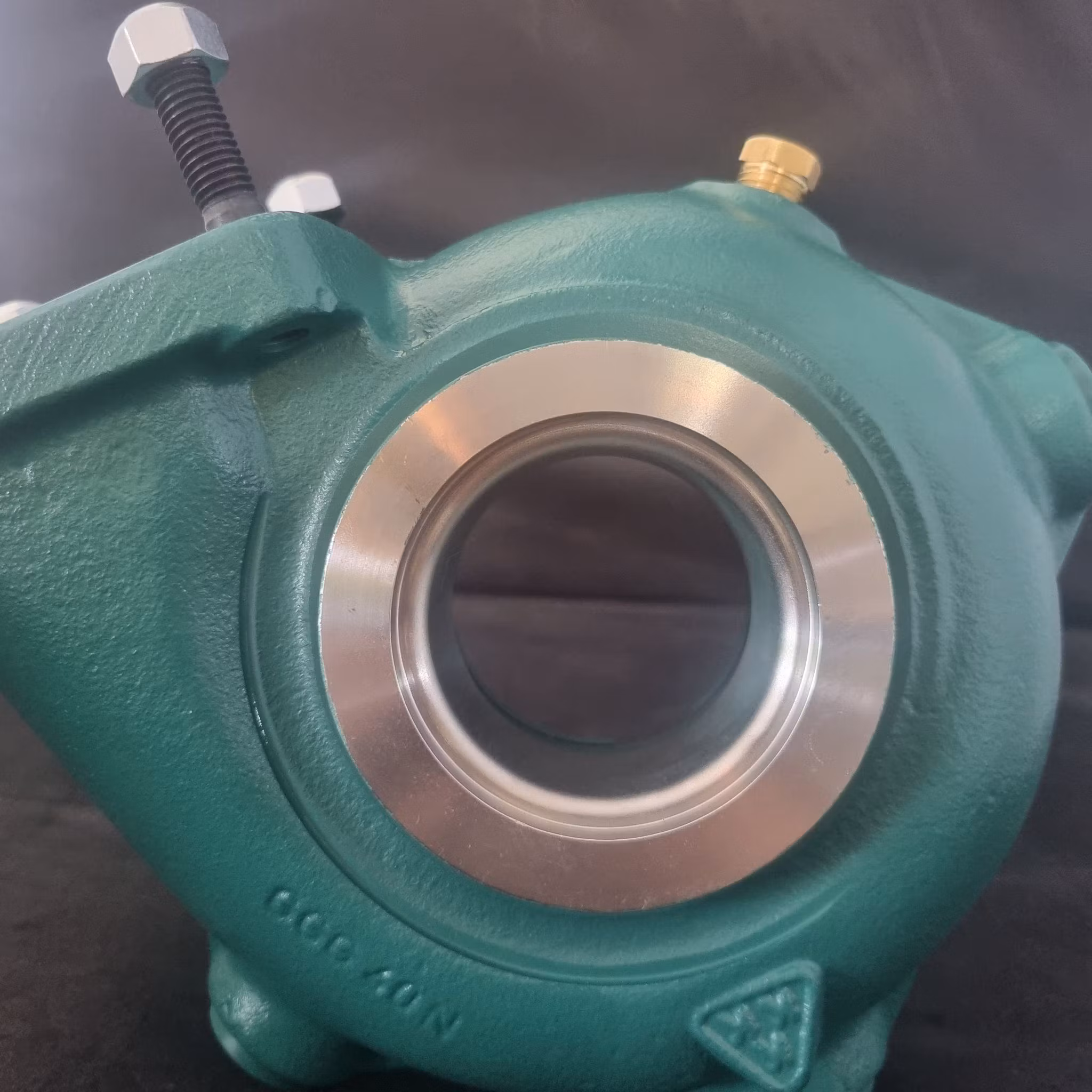 53269706094/53269886094 Volvo Penta Bytesturbo :OEM nummer :838695, 860916R ( Rostfri hylsa )