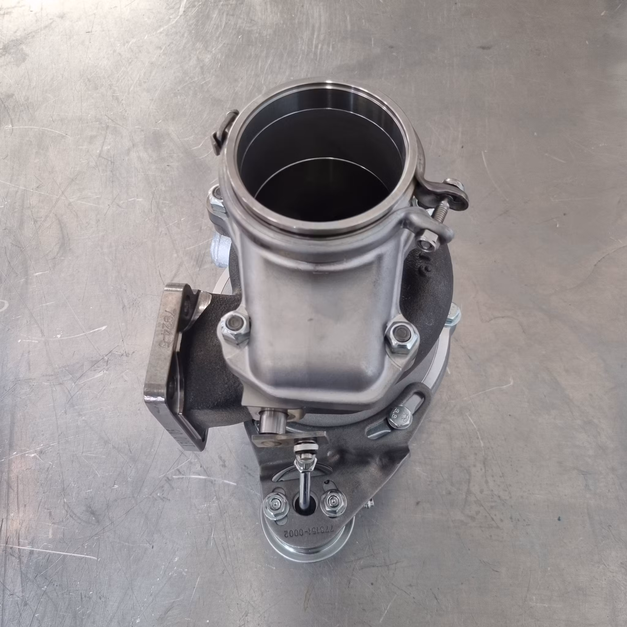 Garrett GT/GTX30-35 "USA" 5 bult downpipe adapter 3" inkl fläns + klämma