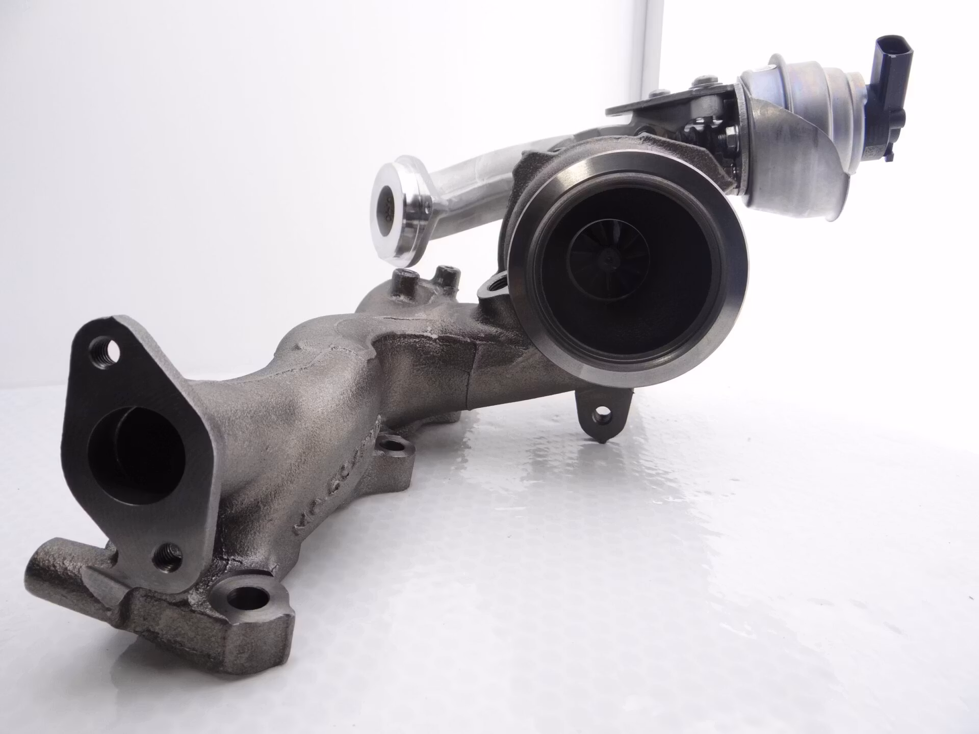 873970-5001S /  04L253056R Garrett GTD1446MVZ fabriksny originalturbo till Volkswagen Crafter.