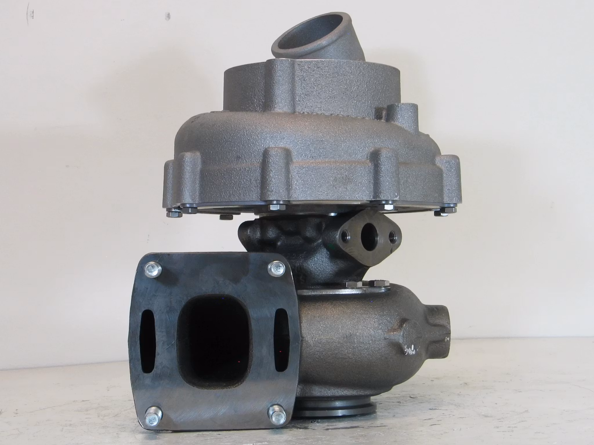 53269887701 BorgWarner Turboaggregat för Volvo Penta D4-260 dieselmotorer Original 3802149 3582768 ( Storsäljare )