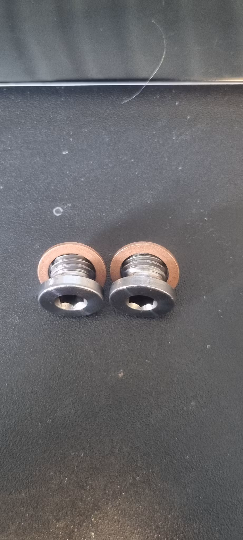 Vattenplugg / Rörpropp / Vattenpluggar / Vattenkylning M12x1.5 Mitsubishi TD04L / TD04HL / TD04 x2