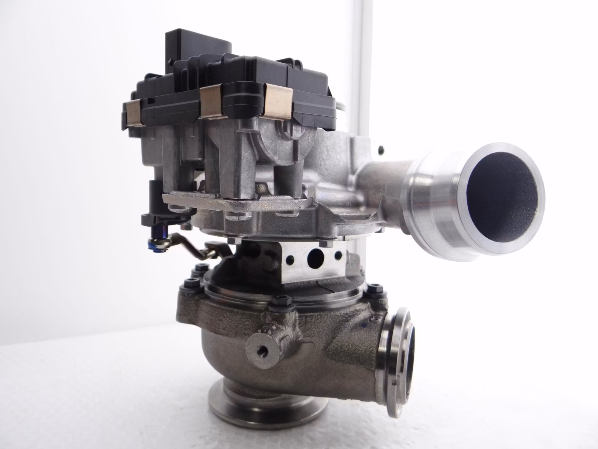 819977-5020S Garrett GTD1752VRK fabriksy originalturbo.