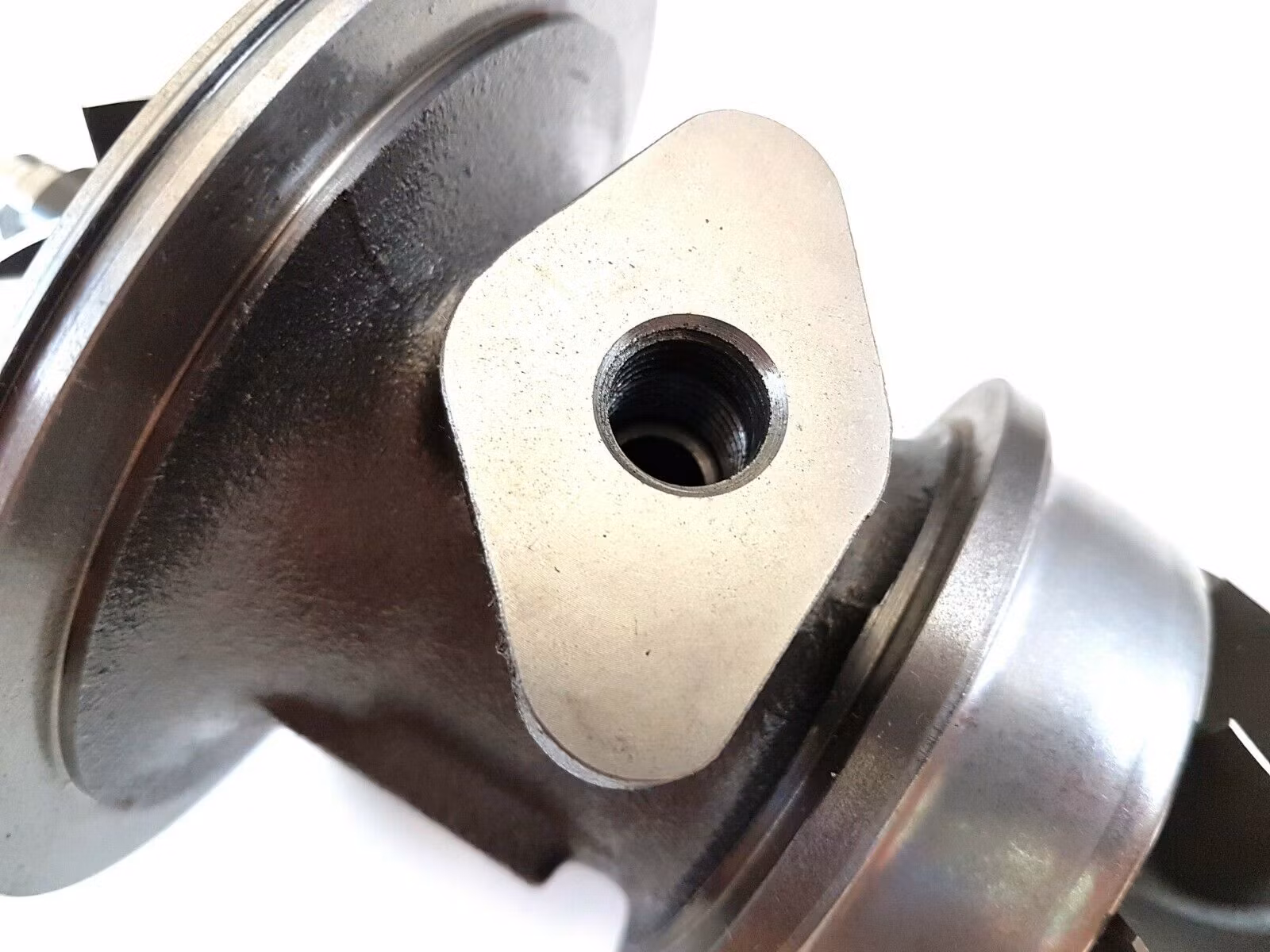 318443 Turboshop S200 Core / Centrumdel / CHRA till BorgWarner 318018 / 318442 / 318706 mfl