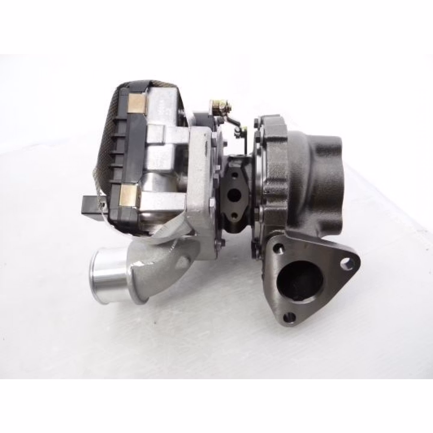 780502-9001S GTB1752VLK REMAN Bytesturbo KIA Carnival / Sedona / VQ CRDI