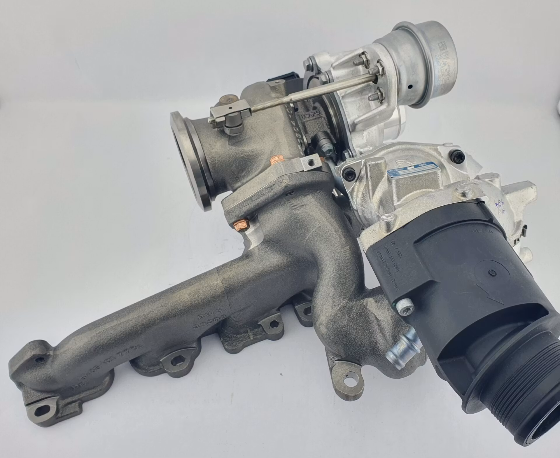 10009900113 BorgWarner "Reman" original turbo VW CRAFTER CKUB,CSNA motorn. OEM : 03L145715L  ( Bytesturbo )