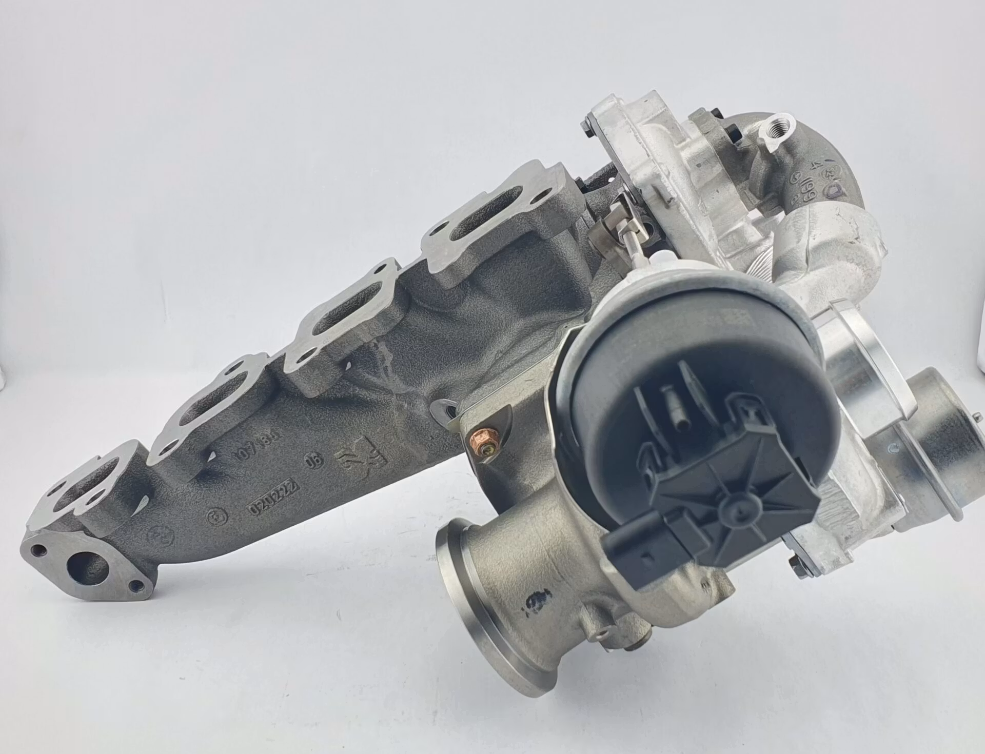 10009900113 BorgWarner "Reman" original turbo VW CRAFTER CKUB,CSNA motorn. OEM : 03L145715L  ( Bytesturbo )