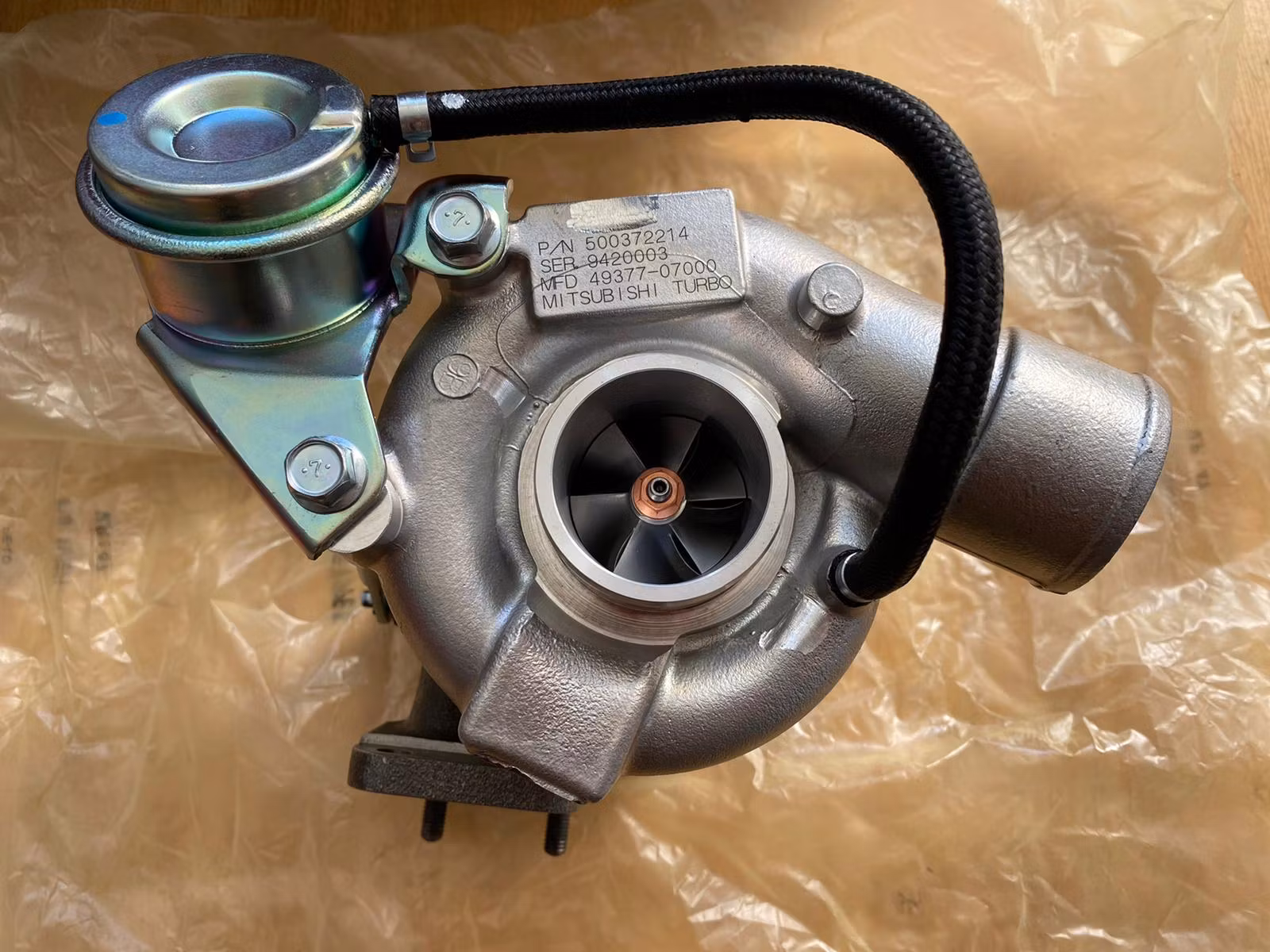 49377-07000 TD04L - Fabriksny originalturbo Iveco Daily OEM : 500372214