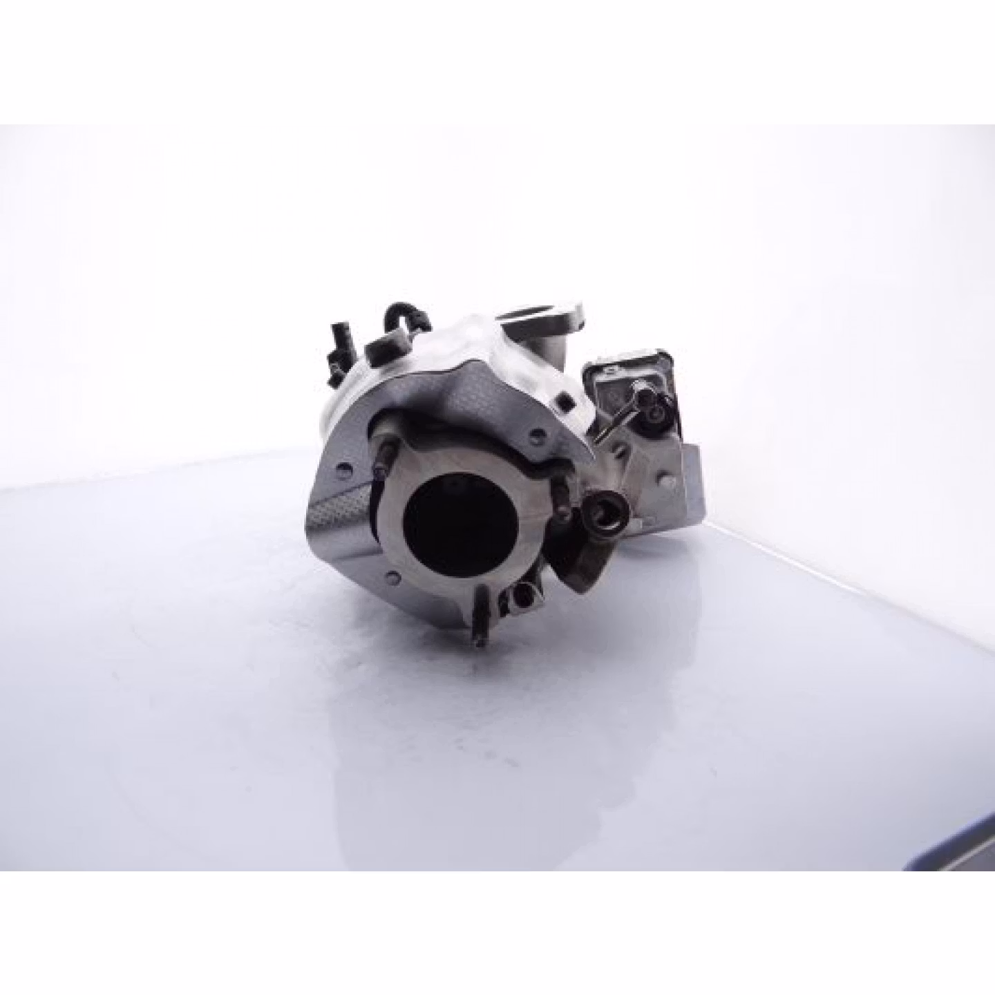 813101-5004S Garrett GTB1749VK fabriksny originalturbo OEM : 057145873T