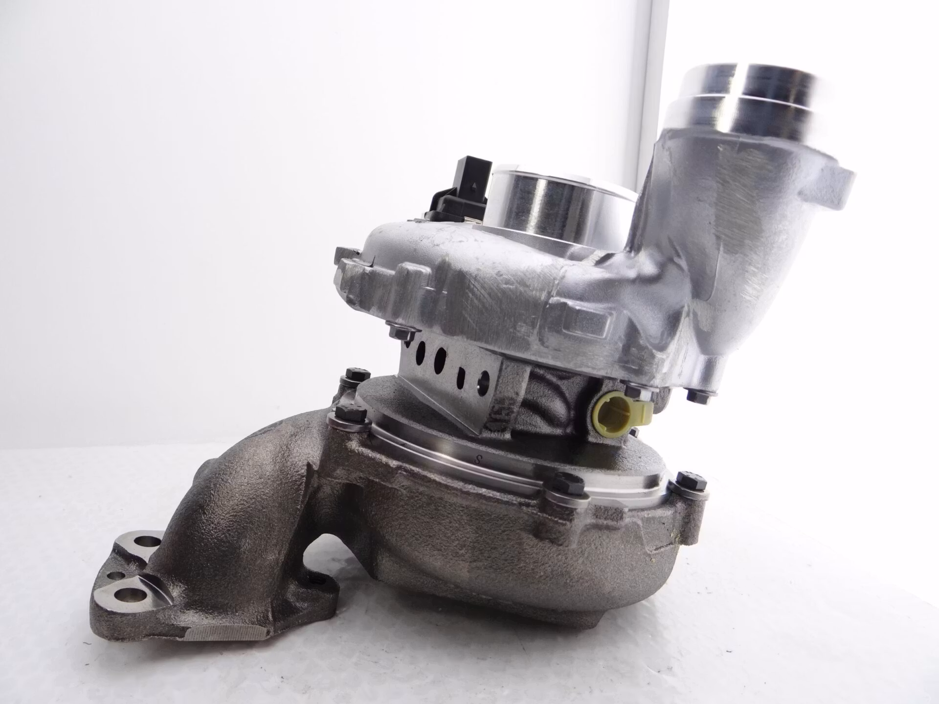 826830-5004S Garrett GTB2060VKLR fabriksny originalturbo OEM : A6420902386
