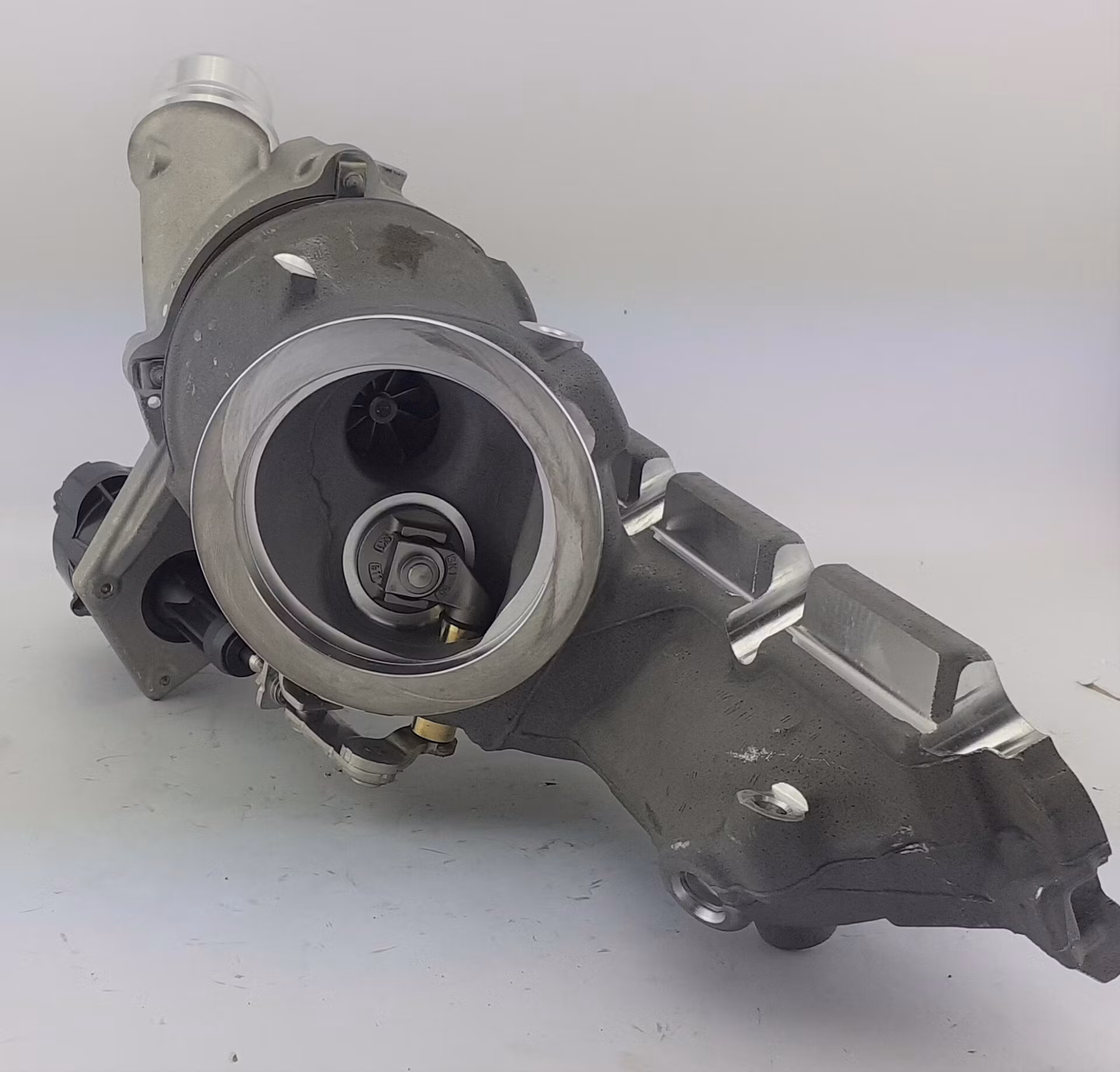 Continental 2800013005280 Renoverad Bytesturbo BMW / Mini OEM : 11659470992, 9470992, 7636784, 2681209, 11652681209, 11657636784, 11 65 5 A14 810