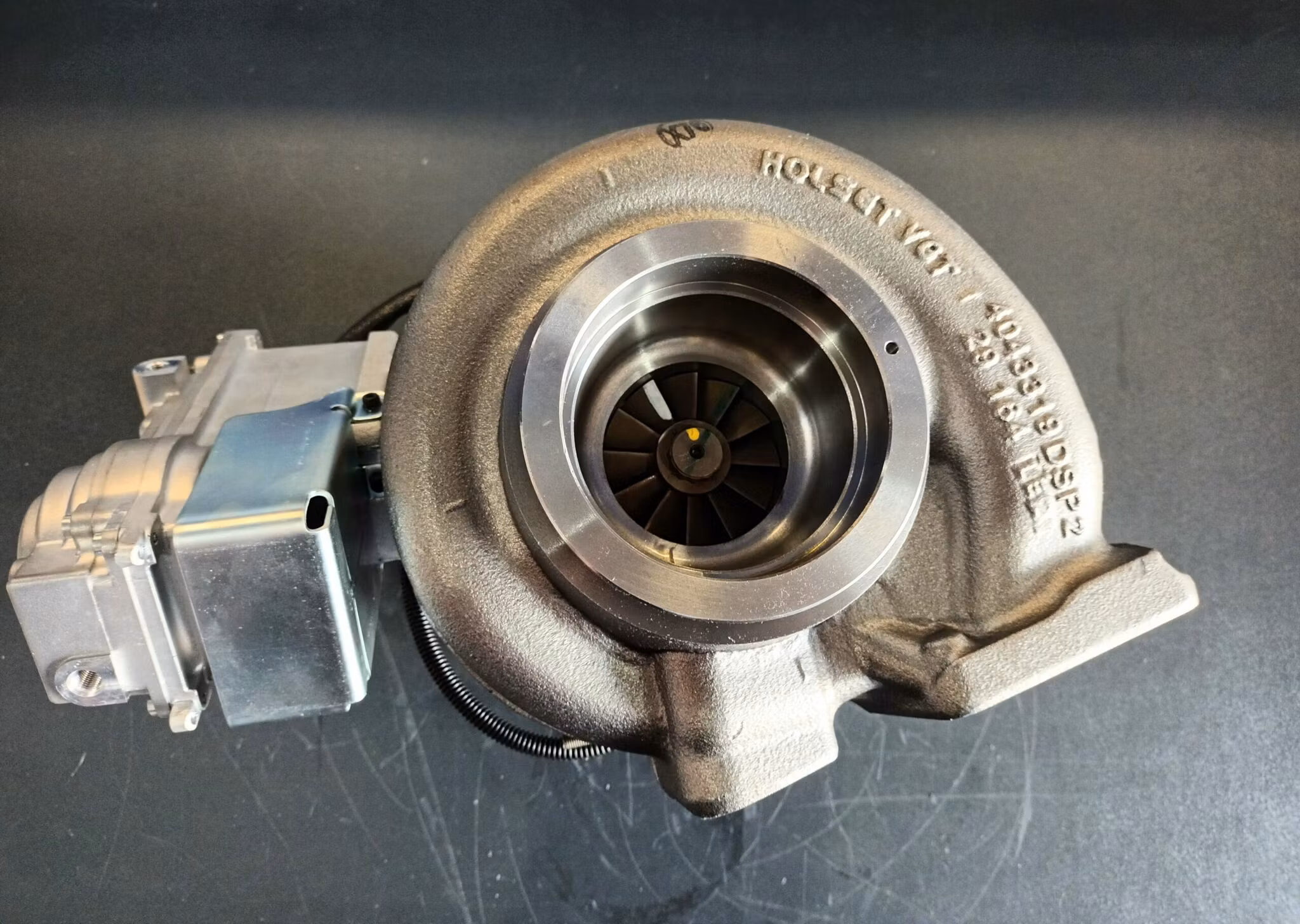 4031040H Holset / Cummins fabriksny turbo. SCANIA DLC6 Scania R580 OEM : 2454859