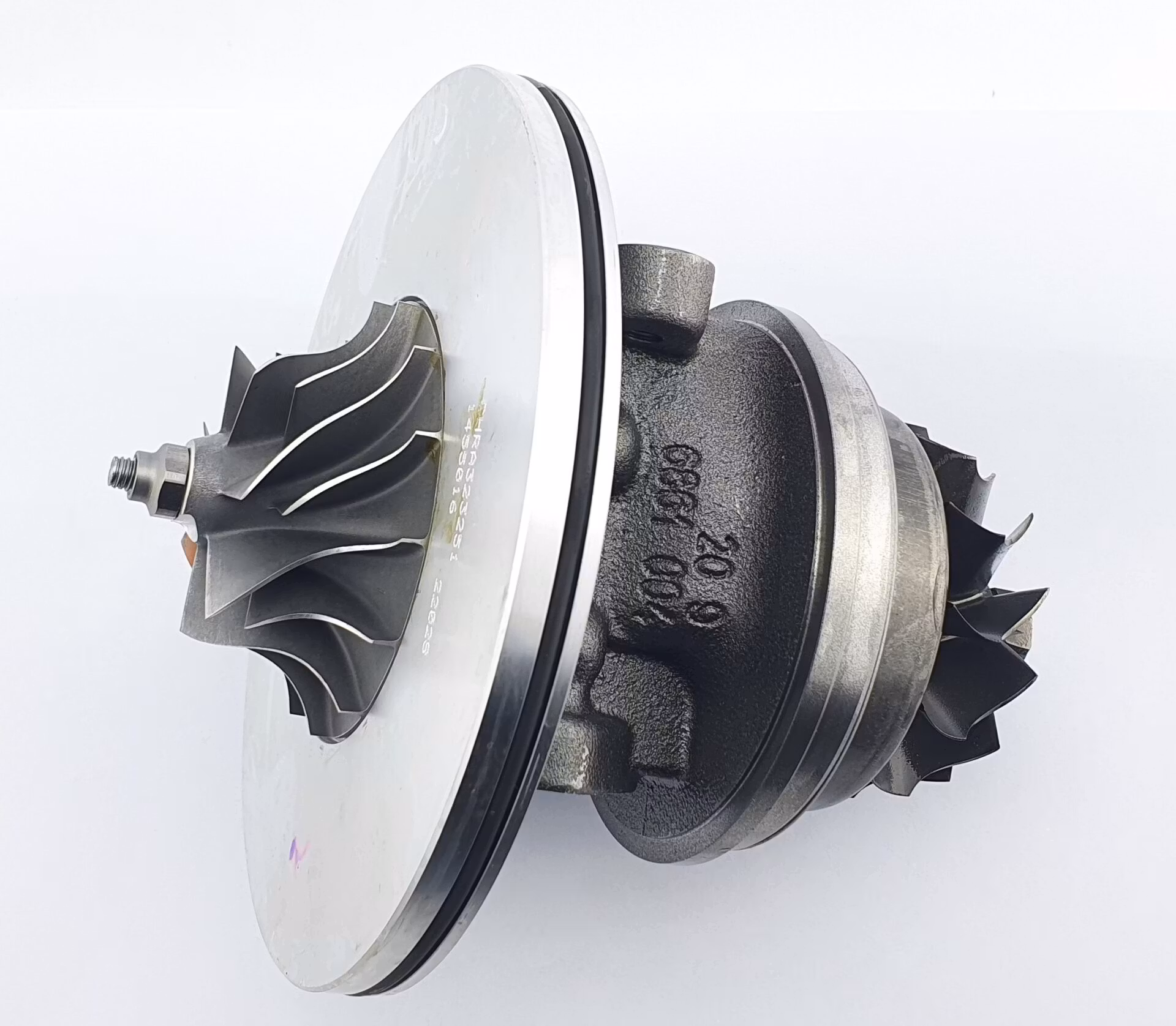 323251 / CZ23 Centrumdel / Core / Chra John Deere ( Turbo ej tillgänglig )