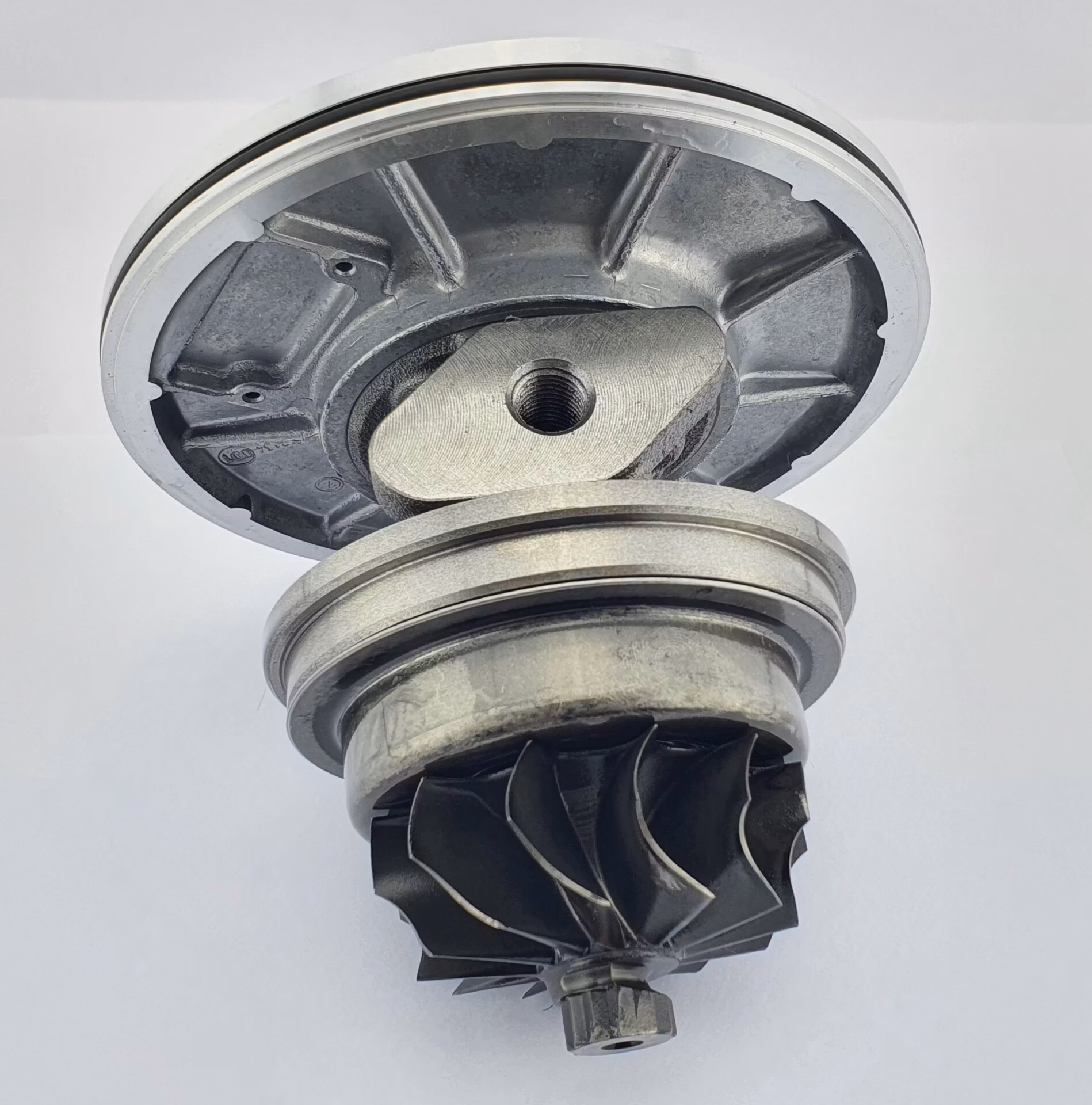 323251 / CZ23 Centrumdel / Core / Chra John Deere ( Turbo ej tillgänglig )