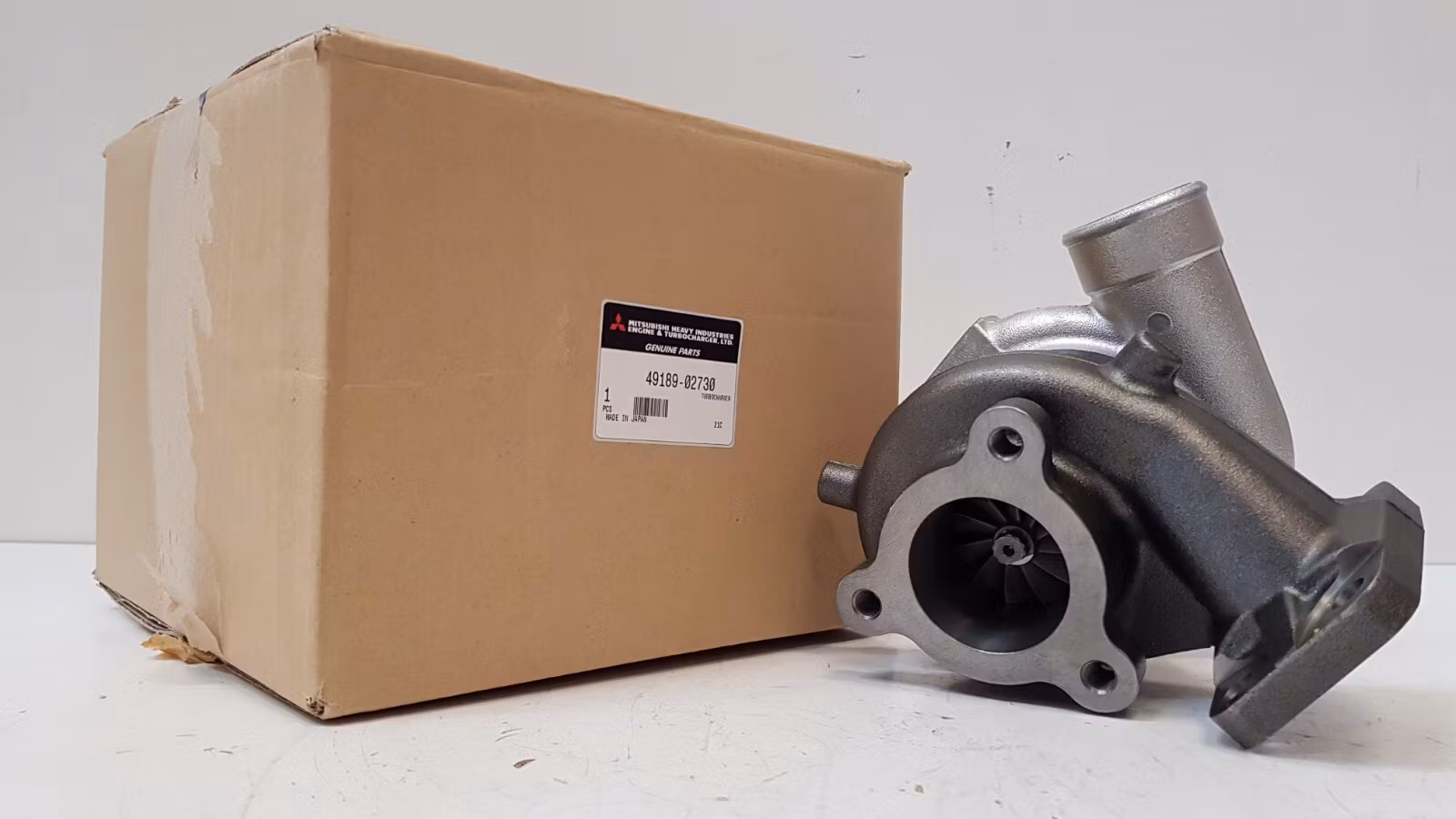 49189-02730 Mitsubishi TD04HL4 - Fabriksny originalturbo CAT : 3154679 315-4679 3154679 20R3994 20R-3994 331-6308 3316308