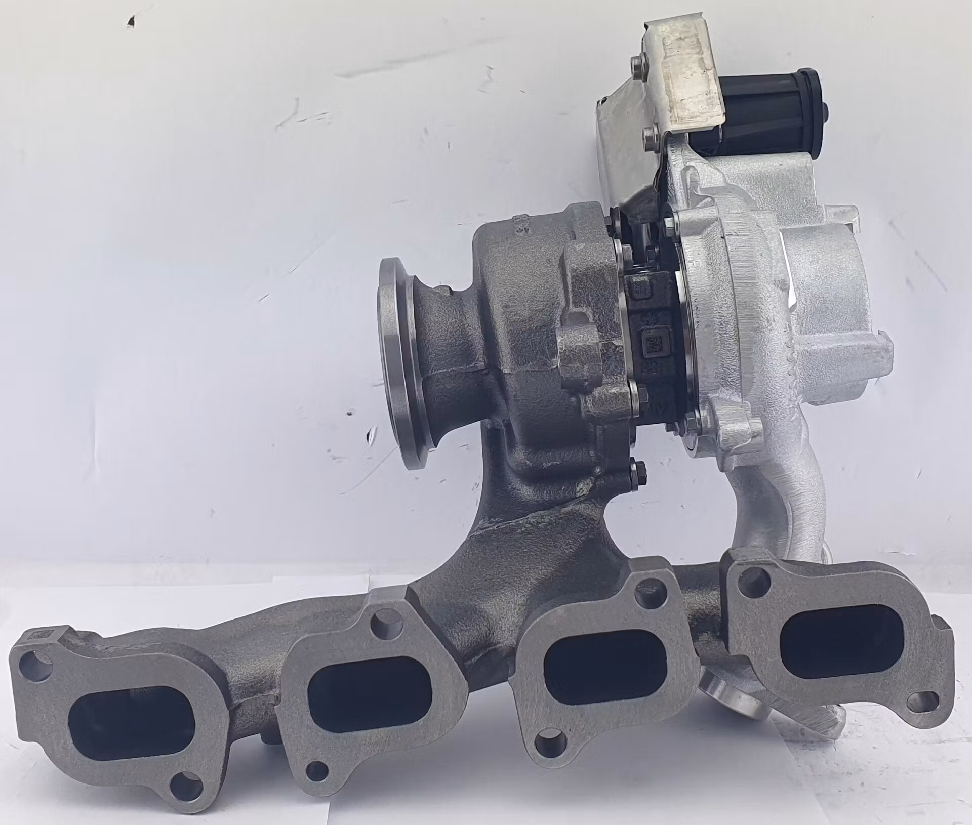 40008799 BMTS fabriksny originalturbo OEM : 04L253022B 04L 253 022 B