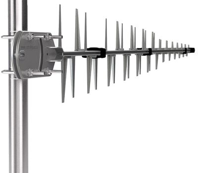 Poynting Riktantenn 4G LTE 11 dBi 698-3800 MHz N-hona