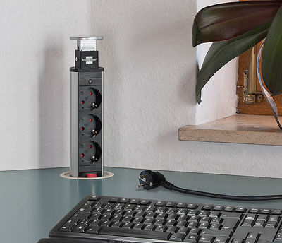 Brennenstuhl POP-UP grenuttag för bänkskiva med 3 230V och 2 USB