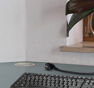 Brennenstuhl POP-UP grenuttag för bänkskiva med 3 230V och 2 USB