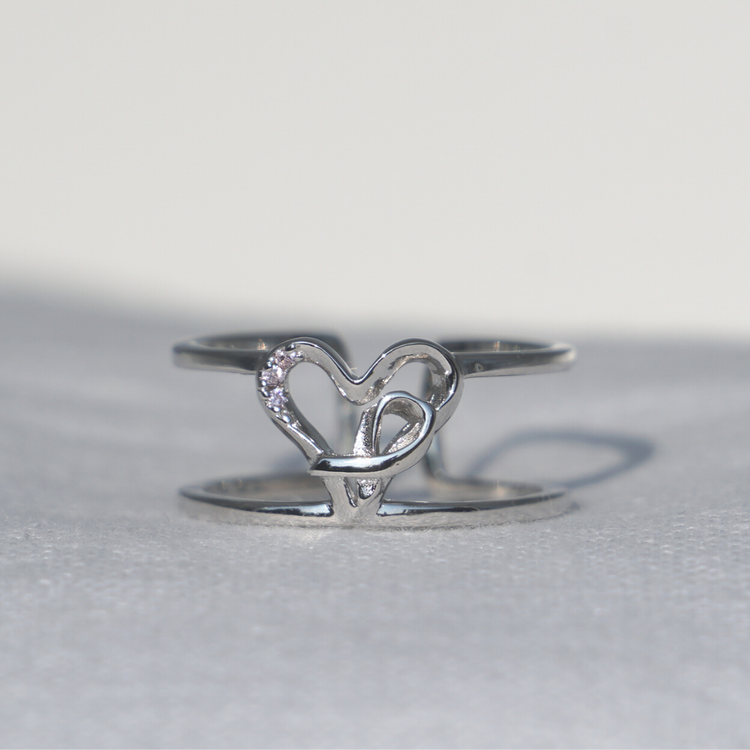 LOVE RING FÖR BRÖSTCANCERFORSKNINGEN