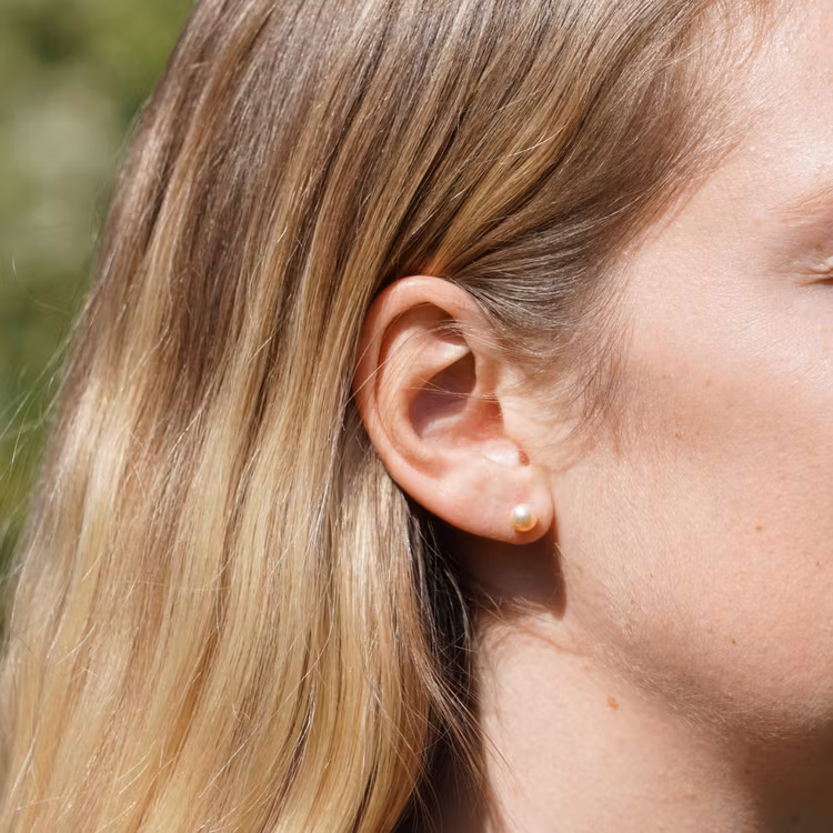 SÖTVATTENS PÄRLA ÖRHÄNGE I 925 STERLING SILVER