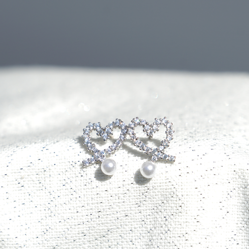 LOVE GLITTER ÖRHÄNGEN 925 STERLING SILVER FÖR BRÖSTCANCERFORSKNINGEN
