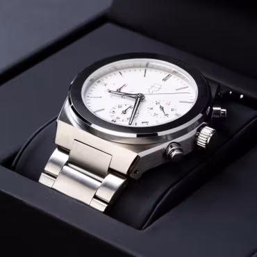 edd. Klocka Silver Vit