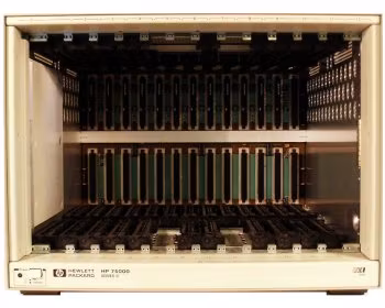 Hewlett Packard E1400B VXI Mainframe