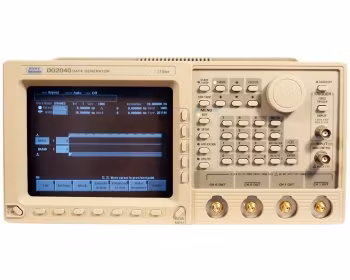 Tektronix DG2040 Data Generator