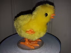 Mjuk hoppande kyckling 7,5 cm