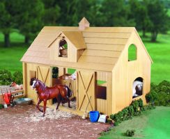 Stall i trä 75 cm 1:9 (Breyer)