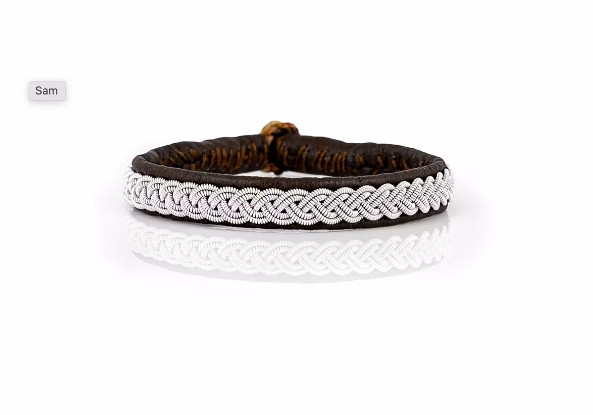 HANDSYDDA SAMISKA ARMBAND
