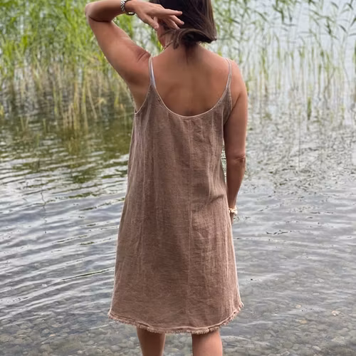 Sommar klänning sand