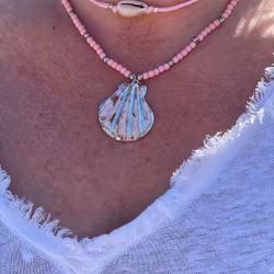 Handgjord halsband från Bali