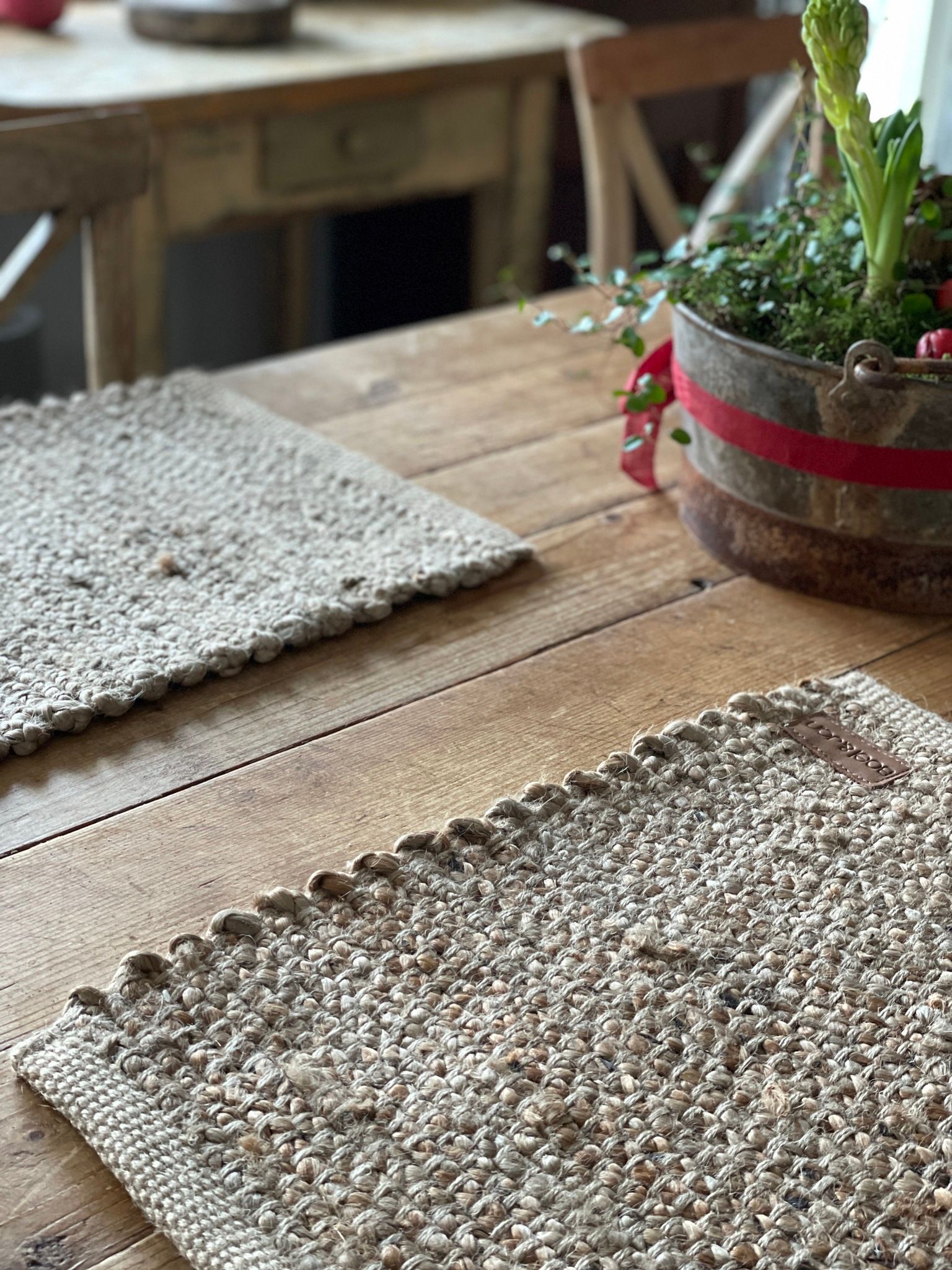 Rustika bordstabletter i jute