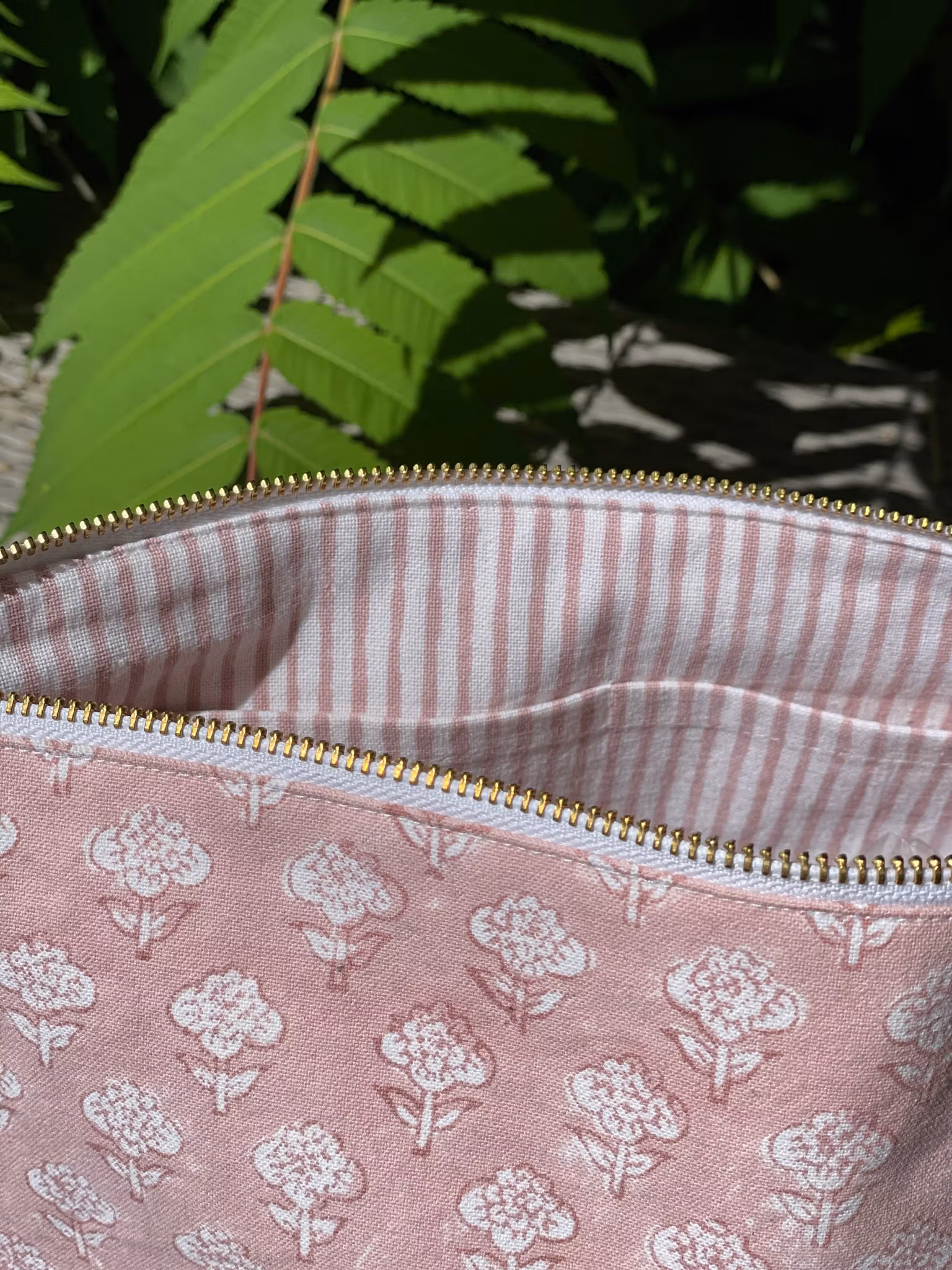 Toiletry bag Fiori Fuchisia Rose Chamois