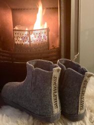 Slipper Stina Shepherd of Sweden gray